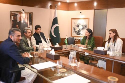 Contract Signing Ceremony Between SEDF & Sapphire consulting PVT Ltd in Collaboration with IBA Karachi for SSIA Program : Dated 31st OCT 2025